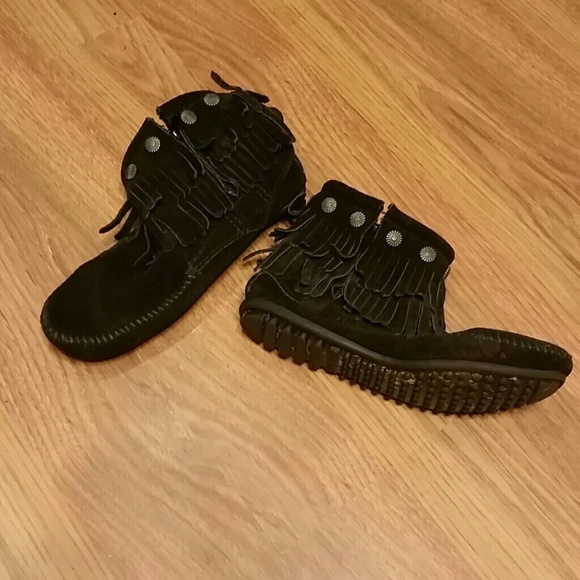 Moccasin - Picture 1 of 4